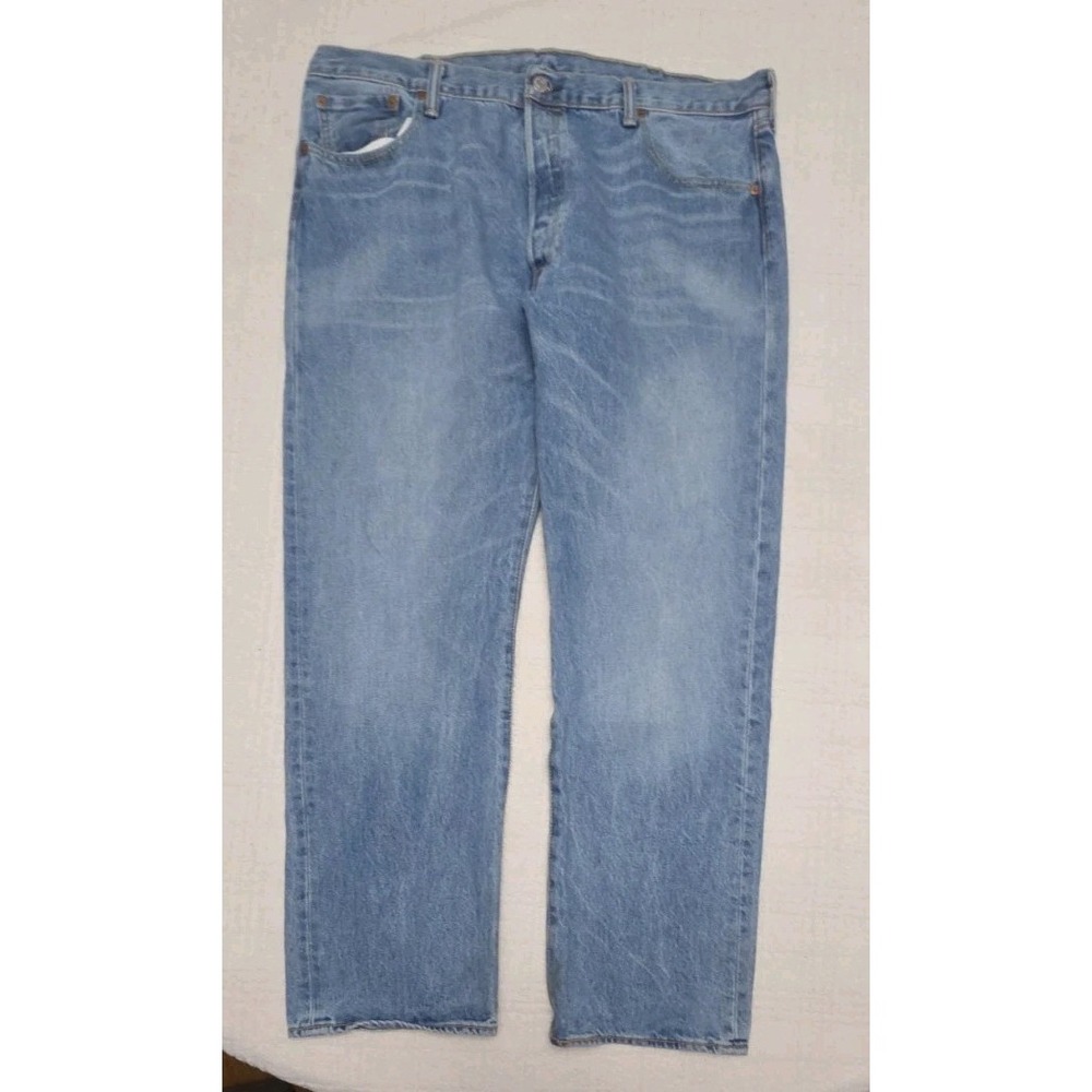 501 Levi Straight Fit 40 x 30 Jeans Button Fly Vintage Wash Blue Denim Jeans